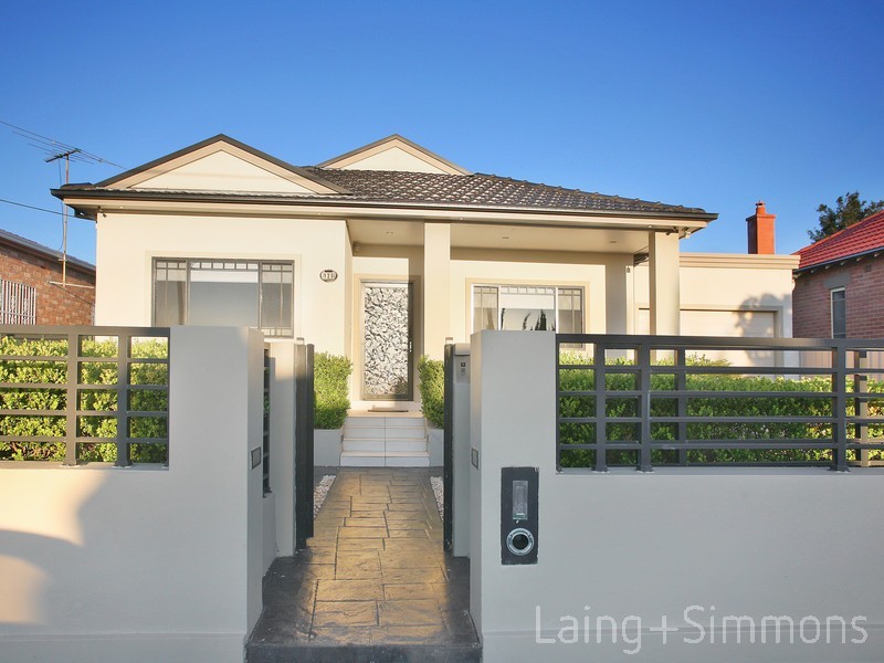 120 Park Road, Auburn NSW 2144