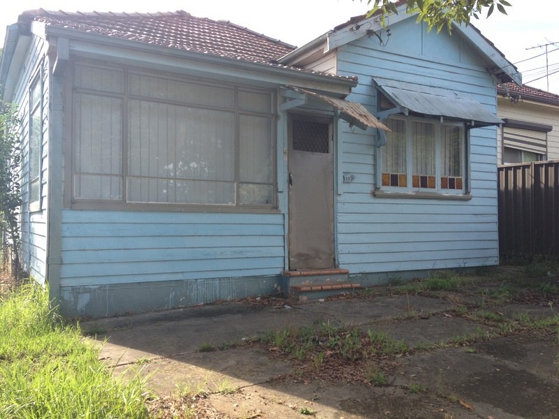 10 Ettalong Street, Auburn NSW 2144