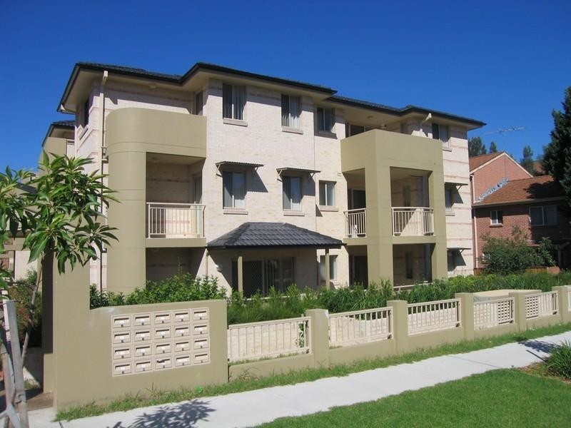 3/6-8 Hargrave Road, Auburn NSW 2144