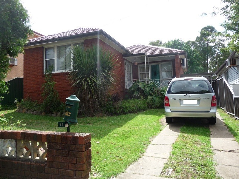 16 Cornwall Road, Auburn NSW 2144