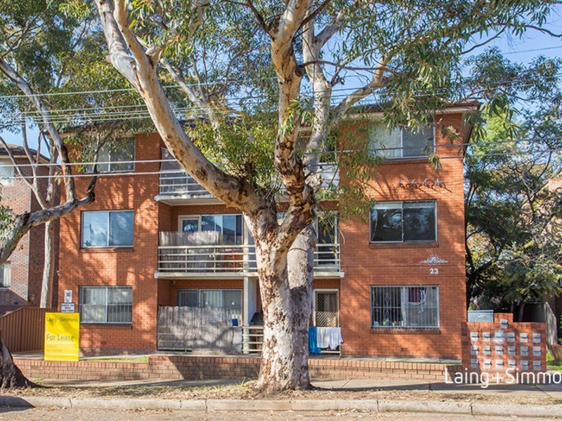 8/23 The Crescent, Berala NSW 2141