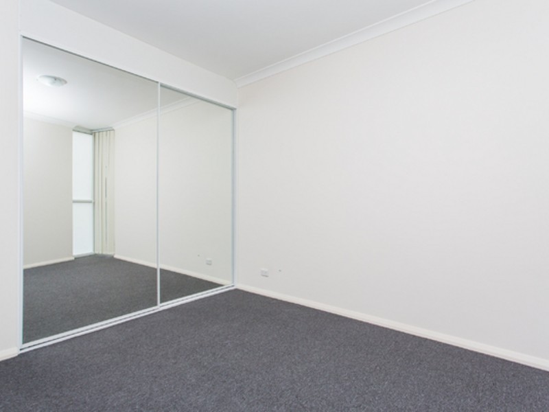 2/165 Clyde Street, South Granville NSW 2142