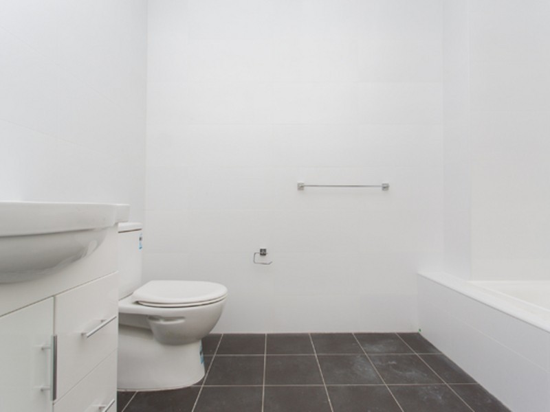 2/165 Clyde Street, South Granville NSW 2142