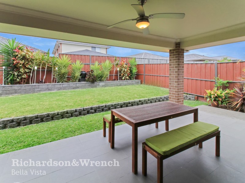 17 Waterfall Boulevard, The Ponds NSW 2769