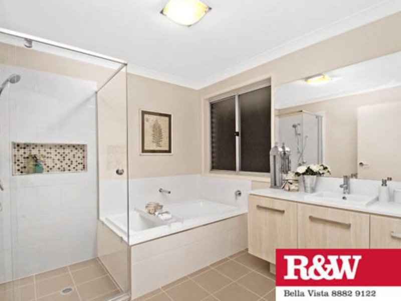 4 Cricket St, The Ponds NSW 2769