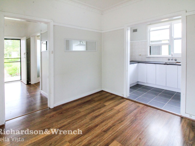 33 President Road, Kellyville NSW 2155