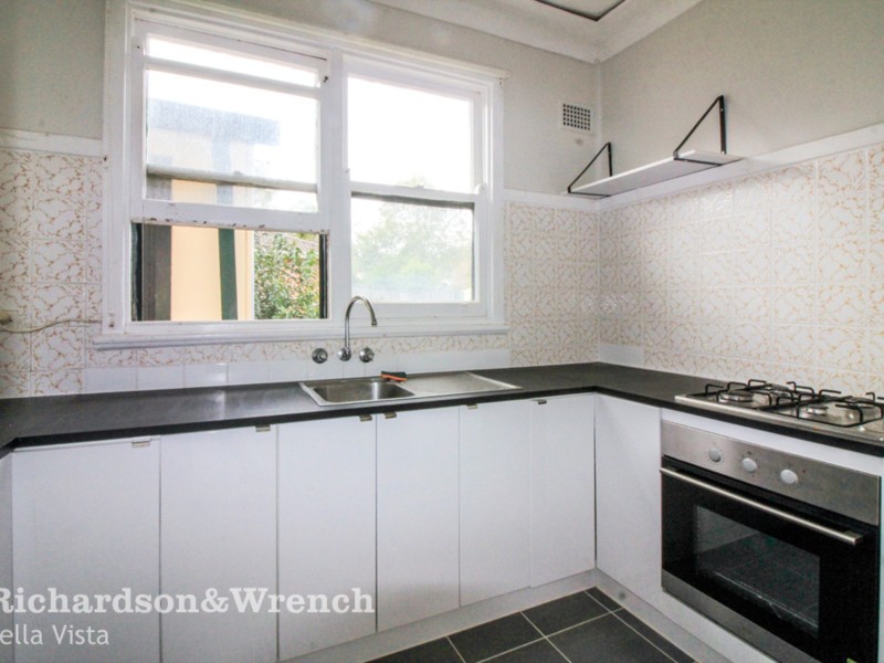 33 President Road, Kellyville NSW 2155