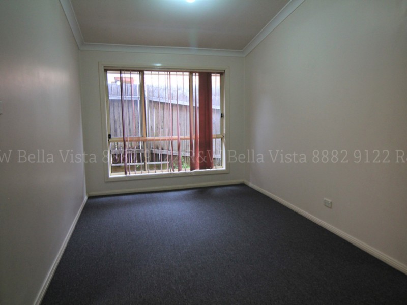 6 Nydeggar Ave, Glenwood NSW 2768