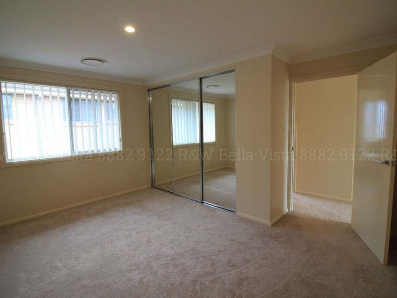 27 Lyrebird Crescent, The Ponds NSW 2769