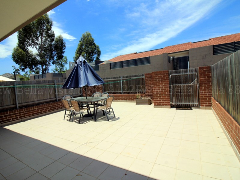9/11 Glenvale Ave, Parklea NSW 2768