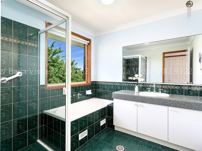 14 Springfield Crescent, Bella Vista NSW 2153