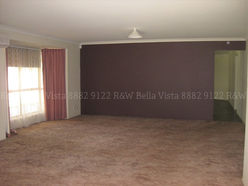 135/2 Fourth Rd, Berkshire Park NSW 2765