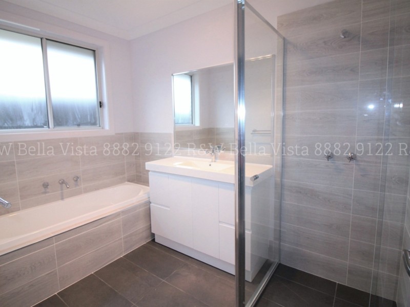 4. Barrett Street, Gregory Hills NSW 2557