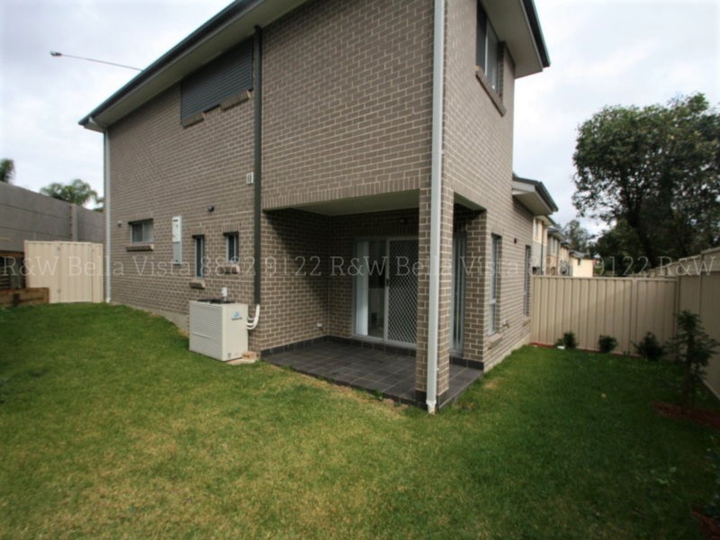 43/570 Sunnyholt Rd, Stanhope Gardens NSW 2768