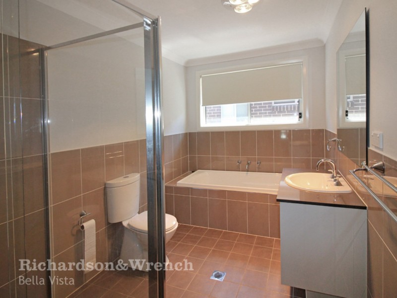 9 Caddies Boulevard, Rouse Hill NSW 2155