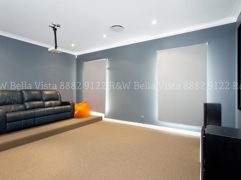 15 Springwood Avenue, The Ponds NSW 2769