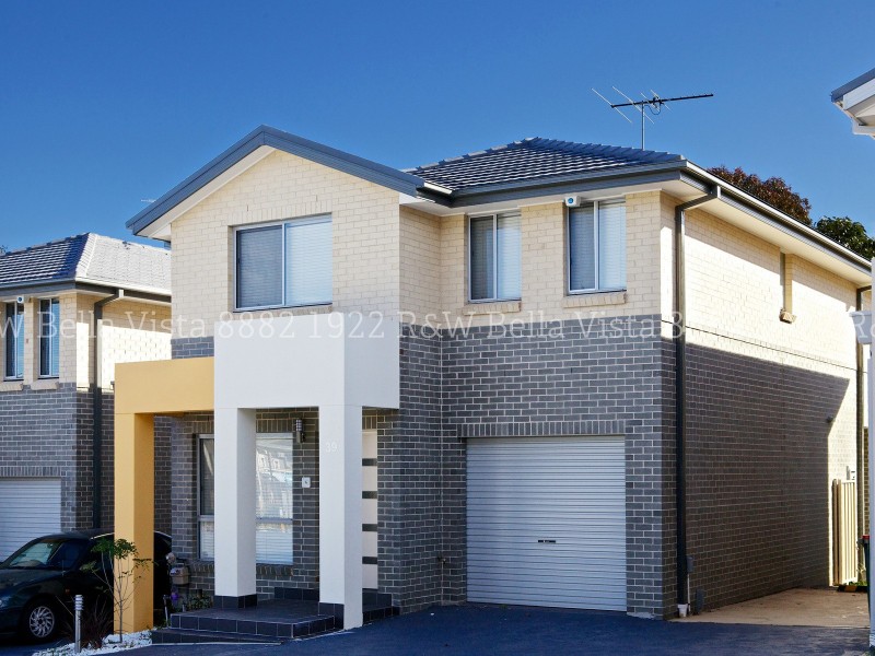 39/570 Sunnyholt Rd, Stanhope Gardens NSW 2768