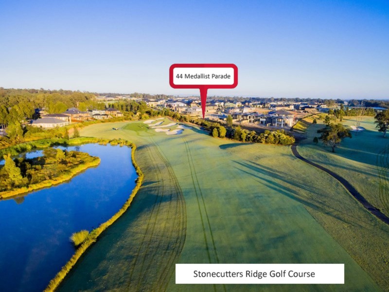 44 Medallist parade, Colebee NSW 2761