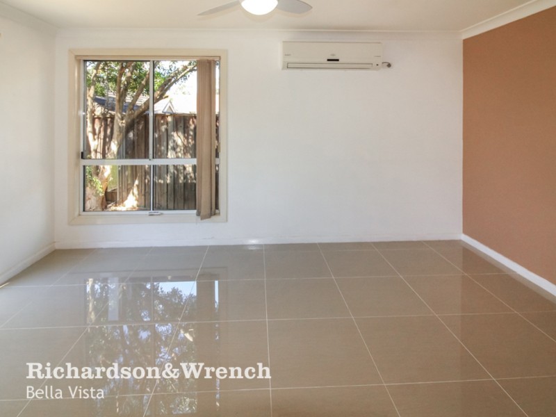 9/16 Wyldwood Crescent, Baulkham Hills NSW 2153