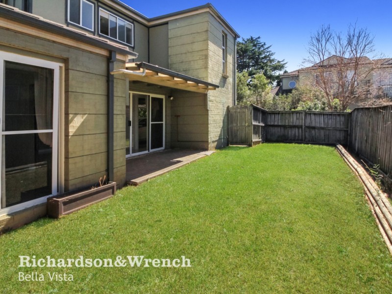 9/16 Wyldwood Crescent, Baulkham Hills NSW 2153