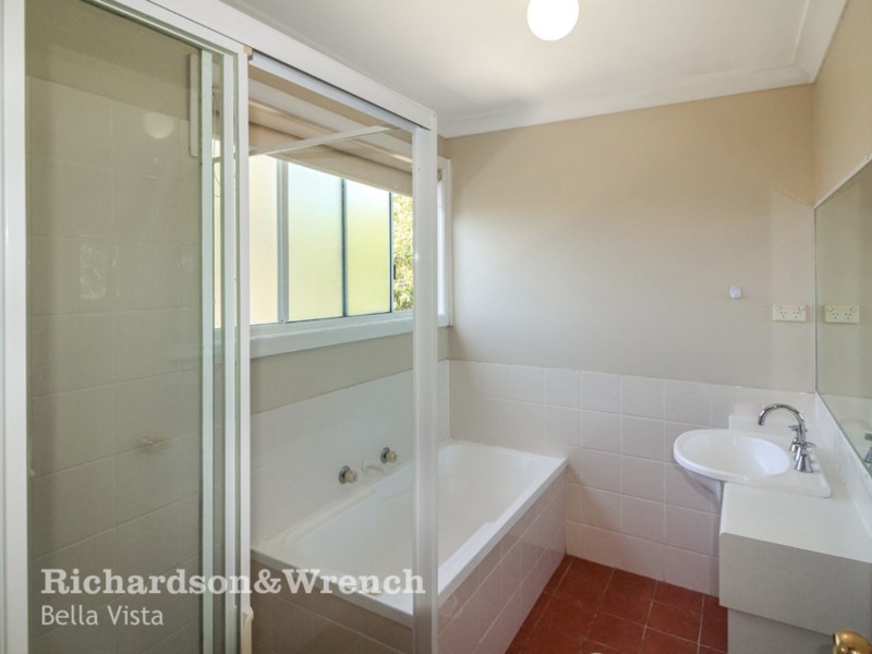 9/16 Wyldwood Crescent, Baulkham Hills NSW 2153