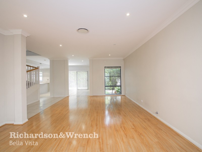 8. Chestnut Grove, Kellyville NSW 2155