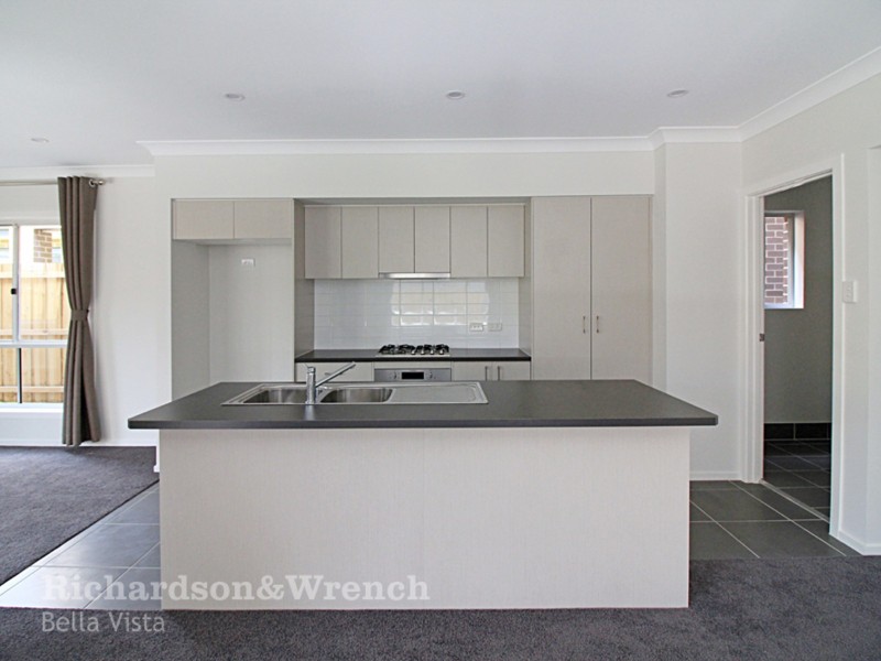 14 Shuttle Parade, Schofields NSW 2762