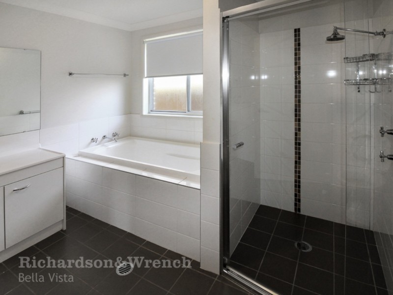 31. Estuary Crescent, The Ponds NSW 2769