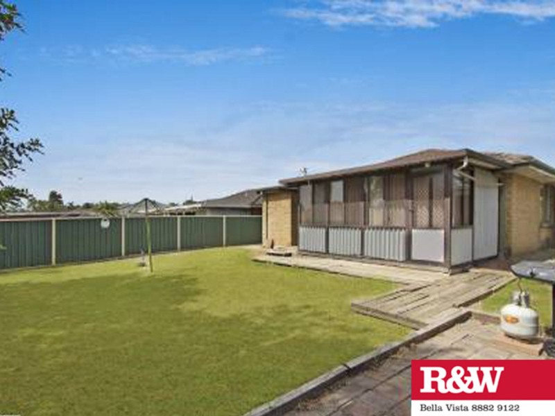 64 Jindalla Crescent, Hebersham NSW 2770