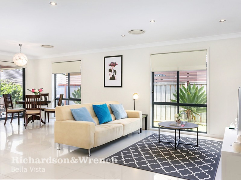 9 Picnic Street, The Ponds NSW 2769