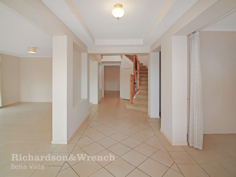 33 Softwood Avenue, Beaumont Hills NSW 2155