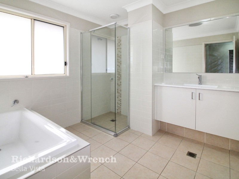 7 Dorrigo Rd, Kellyville NSW 2155