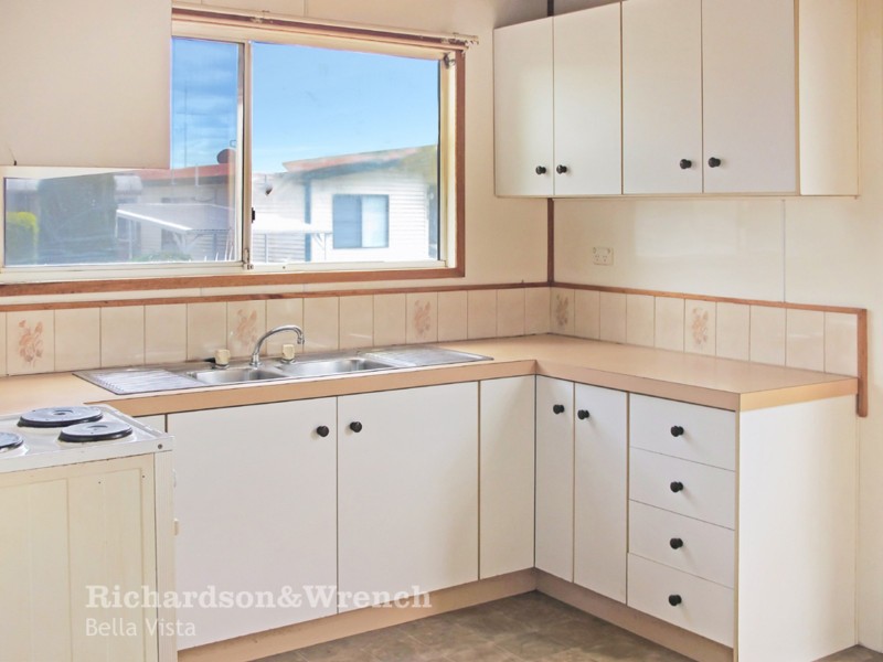 237/30 Majestic Drive, Stanhope Gardens NSW 2768