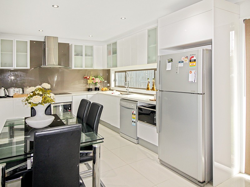 33 Joseph Banks Drive, Kings Langley NSW 2147