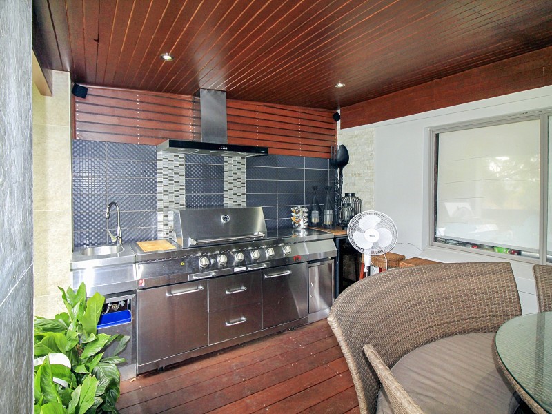 33 Joseph Banks Drive, Kings Langley NSW 2147
