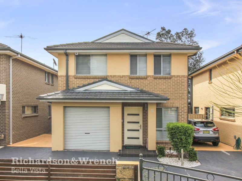 35/570 Sunnyholt Rd, Stanhope Gardens NSW 2768