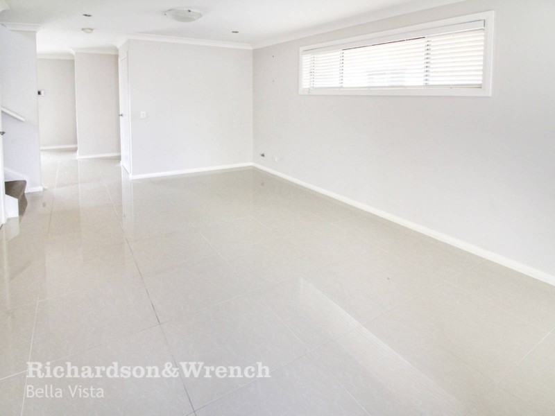 35/570 Sunnyholt Rd, Stanhope Gardens NSW 2768