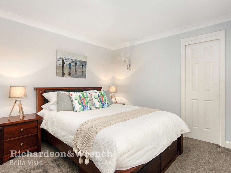 7 Pomegranate Place, Glenwood NSW 2768