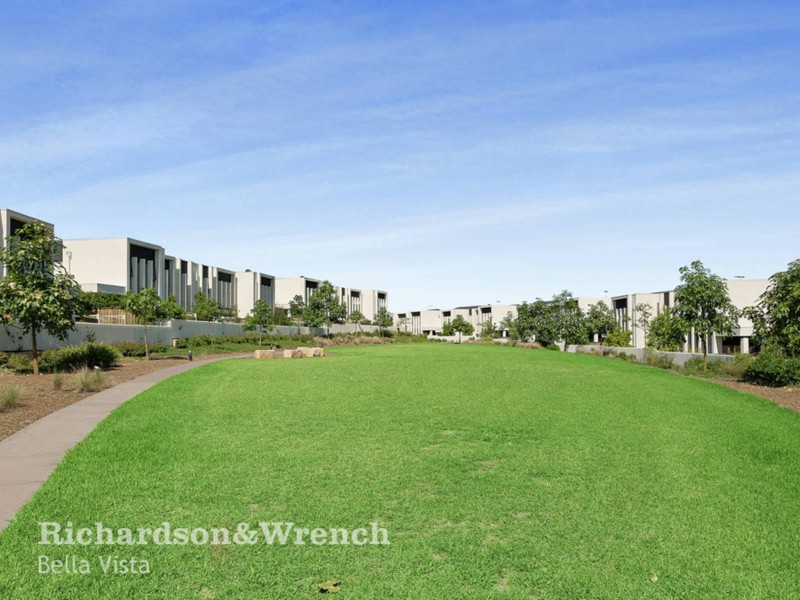 125 Grace Crescent, Kellyville NSW 2155