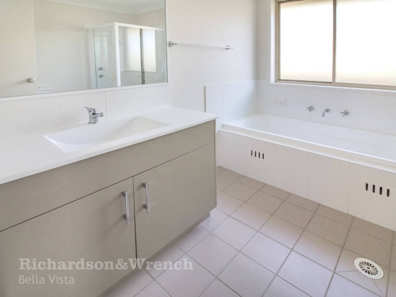 9. Peppermint Fairway, The Ponds NSW 2769