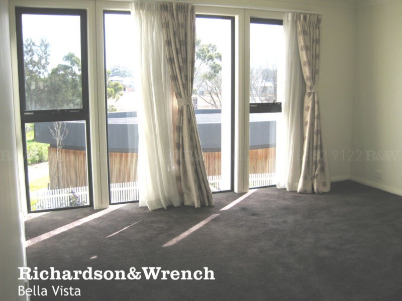 54 Grace Crescent, Kellyville NSW 2155