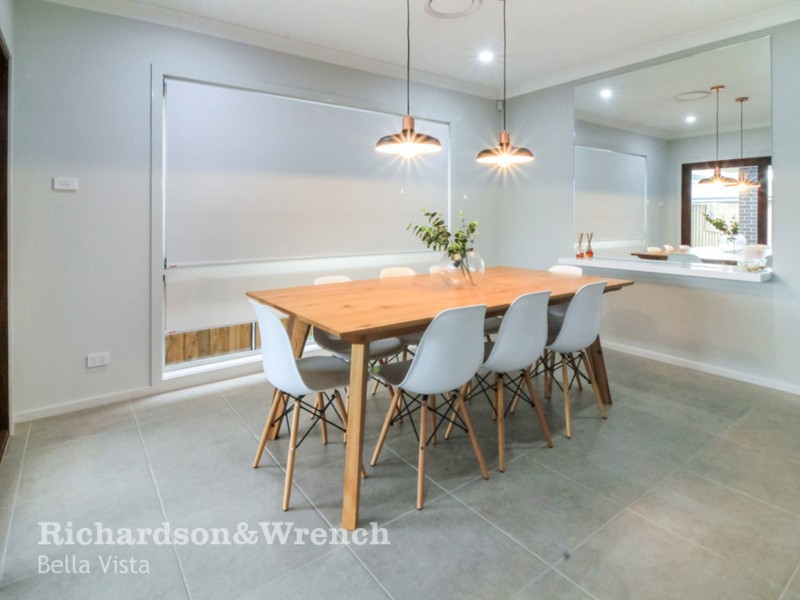 8 Everingham Street, Colebee NSW 2761