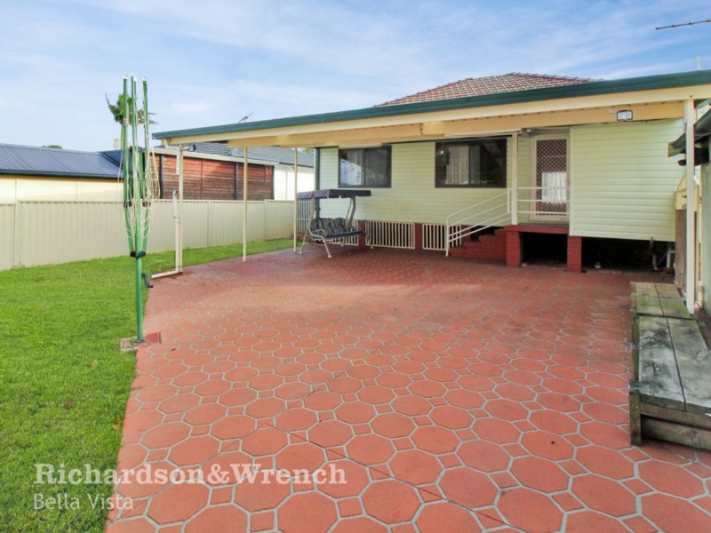 18 Omaroo Avenue, Doonside NSW 2767