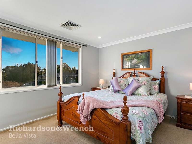 1 Norwin Place, Stanhope Gardens NSW 2768