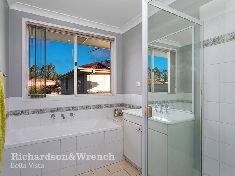 1 Norwin Place, Stanhope Gardens NSW 2768