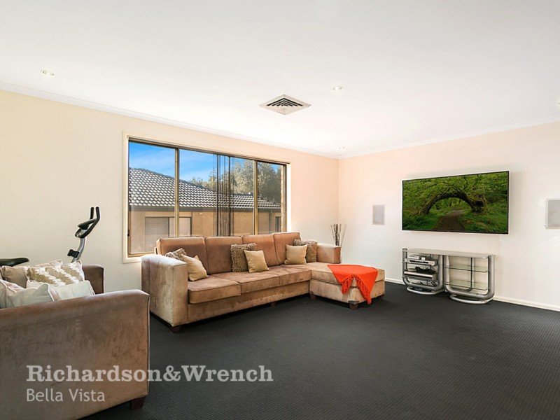 5 Honeysuckle Place, Kellyville NSW 2155