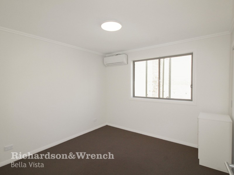 21 Grassland Street, Rouse Hill NSW 2155