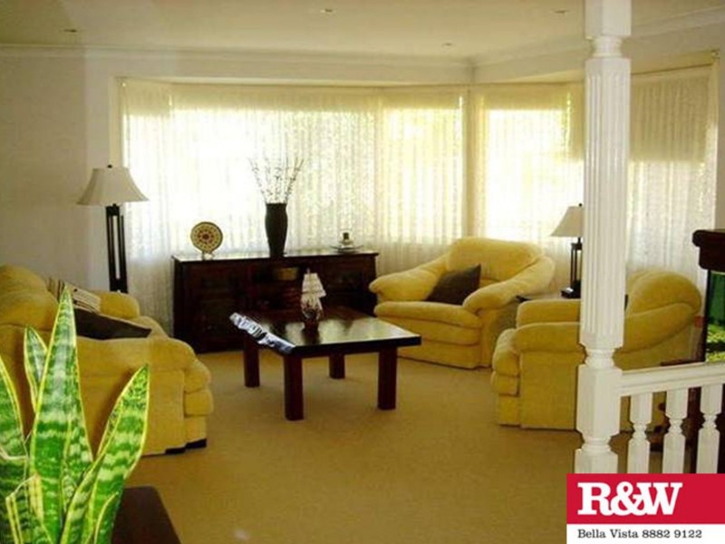 233 Glenwood Park Drive, Glenwood NSW 2768