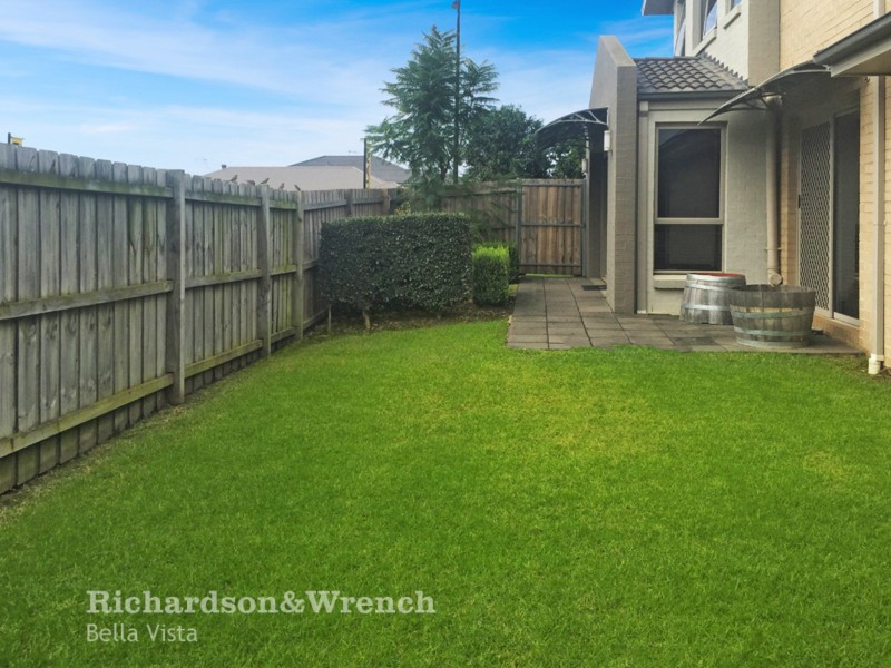 10 Ridgeline Dr, The Ponds NSW 2769