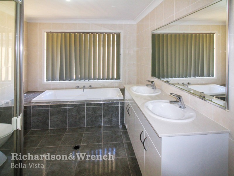 13 Oakvale Avenue, Kellyville Ridge NSW 2155